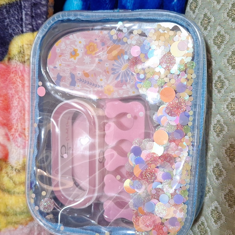 Packed Party Nail Party Accessory Set